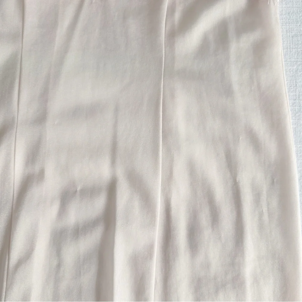 Vintage 60s Nylon Lace Slip Nude Peach Small - Picture 9 of 9